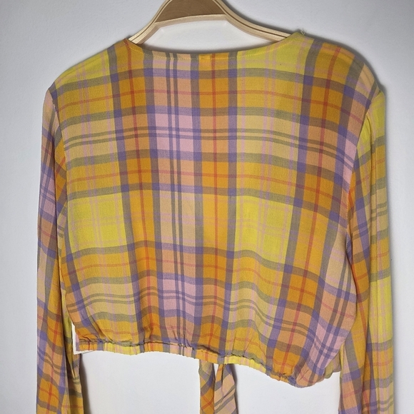 BP Plaid Long Sleeve Crop Tie-Front Blouse - Picture 8 of 9